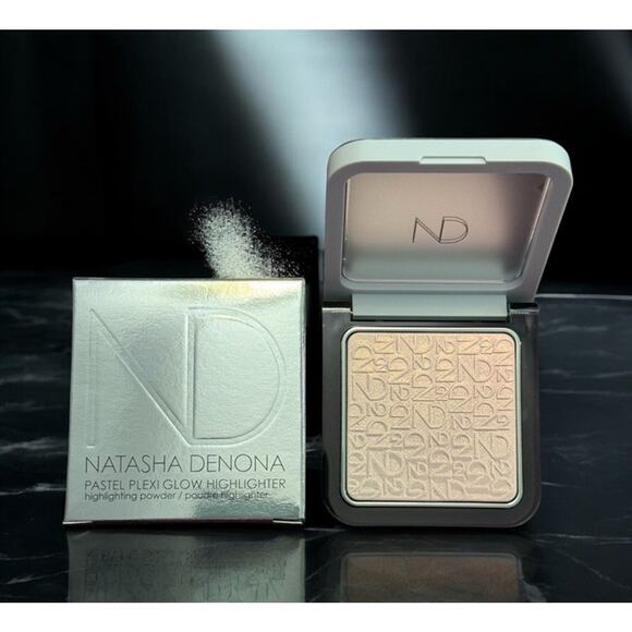 Natasha Denona Other - NATASHA DENONA Pastel Plexi Glow Highlighter 6 g / .211 oz NEW IN BOX